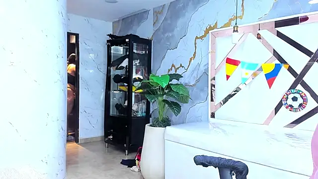 Snapshot of Sasha_tf chatting on July 14, 10:26 pm Sasha tf online show from July 14, 10:26 pm