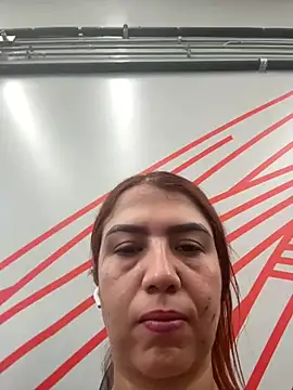 Snapshot of Lunnacherry chatting on June 27, 3:39 pm Lunnacherry online show from June 27, 3:39 pm