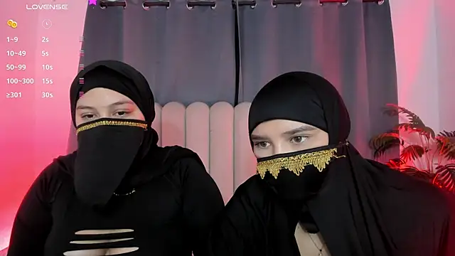 aziza dalila02 online show from April 15, 1:45 am