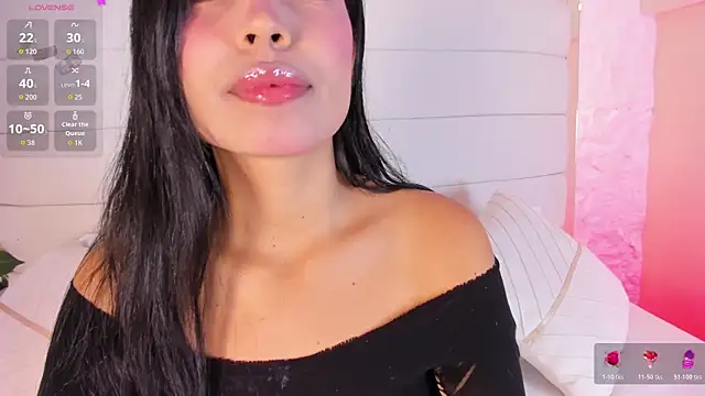 Hayami Li online show from May 9, 11:59 am