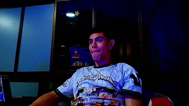 RomeoBoselli   online show from July 10, 4:17 am