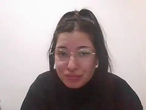 Snapshot of cherryxxox chatting on April 27, 10:41 pm cherryxxox online show from April 27, 10:41 pm