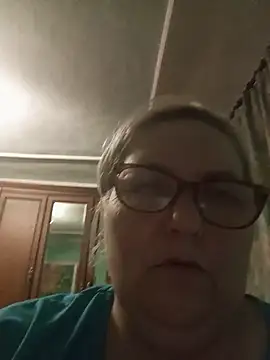 AureliaSky598 online show from May 22, 7:41 pm
