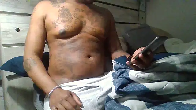 Snapshot of zdaddymm chatting on April 29, 6:14 pm zdaddymm online show from April 29, 6:14 pm