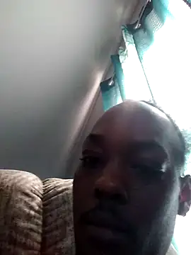 Snapshot of zdaddymm chatting on May 11, 8:50 pm zdaddymm online show from May 11, 8:50 pm