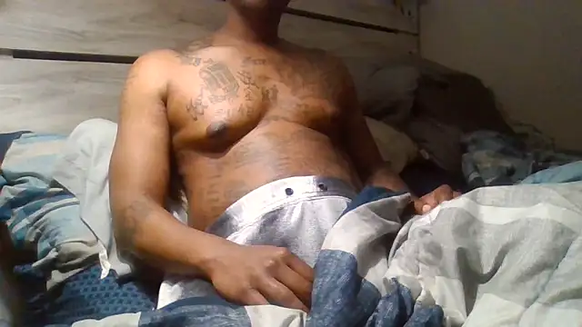 Snapshot of zdaddymm chatting on May 26, 1:29 pm zdaddymm online show from May 26, 1:29 pm
