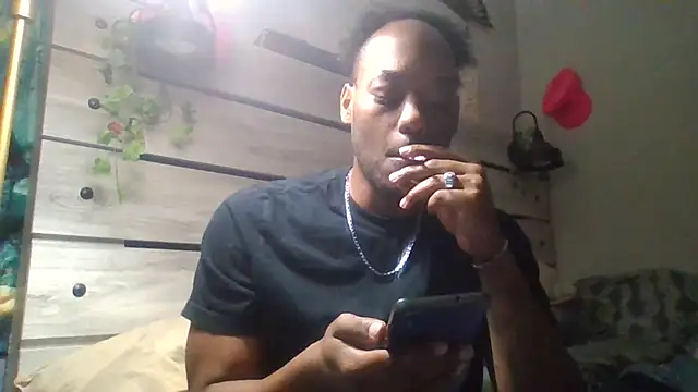 Snapshot of zdaddymm chatting on May 29, 10:13 am zdaddymm online show from May 29, 10:13 am