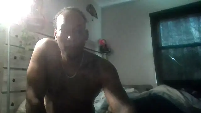 Snapshot of zdaddymm chatting on July 16, 5:41 pm zdaddymm online show from July 16, 5:41 pm