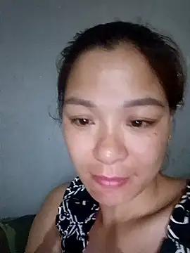 mia0033 online show from April 19, 6:21 pm