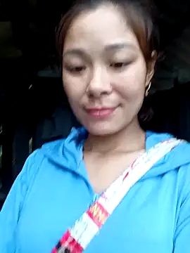 mia0033 online show from May 1, 10:31 am