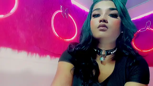 Snapshot of Mia_dasilva_ chatting on April 17, 7:17 pm Mia dasilva online show from April 17, 7:17 pm