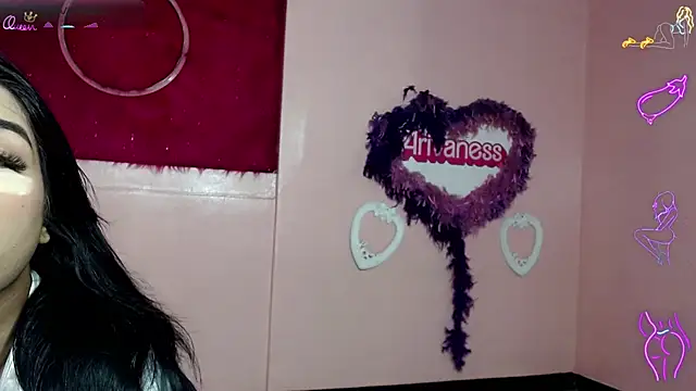 Snapshot of Mia_dasilva_ chatting on July 14, 6:35 pm Mia dasilva online show from July 14, 6:35 pm