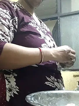 Snapshot of sexy_payal_hot chatting on April 30, 5:14 am sexy payal hot online show from April 30, 5:14 am