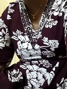 Snapshot of sexy_payal_hot chatting on May 19, 7:15 am sexy payal hot online show from May 19, 7:15 am