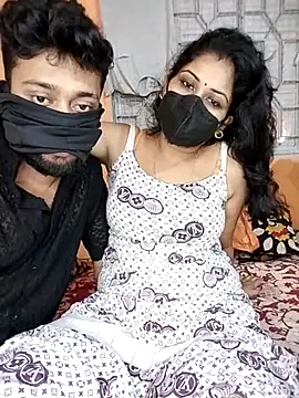 hornycouple096 online show from May 9, 9:36 am