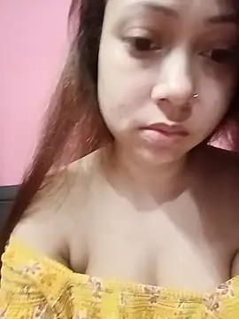 Snapshot of Hot_Soniya_08 chatting on May 20, 6:47 pm Hot Soniya 08 online show from May 20, 6:47 pm