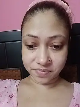 Snapshot of Hot_Soniya_08 chatting on June 1, 6:20 pm Hot Soniya 08 online show from June 1, 6:20 pm