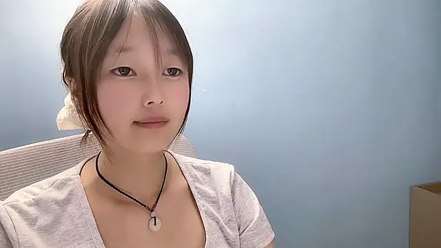 Snapshot of Xiaoqing00 chatting on April 25, 1:41 pm Xiaoqing00 online show from April 25, 1:41 pm
