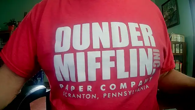 ilundercover online show from April 12, 12:32 pm