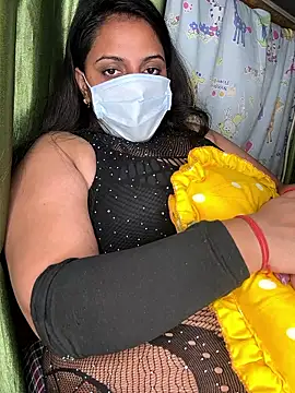 Snapshot of Desifiregirl chatting on June 21, 8:55 pm Desifiregirl online show from June 21, 8:55 pm