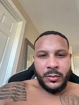 Snapshot of letsgetit30 chatting on April 8, 2:39 pm letsgetit30 online show from April 8, 2:39 pm