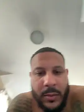 Snapshot of letsgetit30 chatting on April 10, 3:50 pm letsgetit30 online show from April 10, 3:50 pm