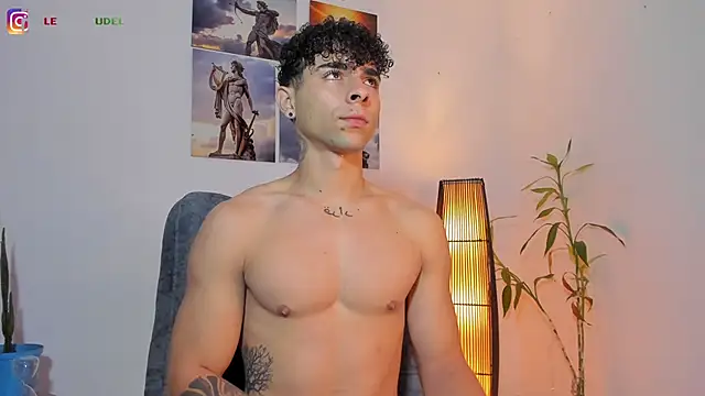 Alex zt7 online show from May 1, 8:02 pm