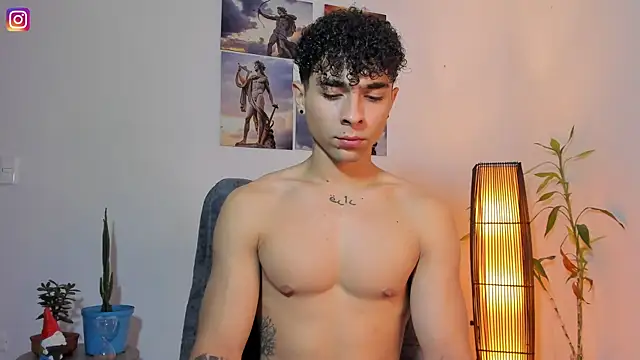 Alex zt7 online show from May 4, 12:23 pm