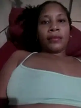 Snapshot of Lili-Sex chatting on May 4, 1:45 am Lili-Sex online show from May 4, 1:45 am