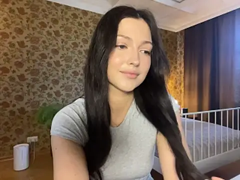 Miley Shine online show from April 11, 1:15 pm