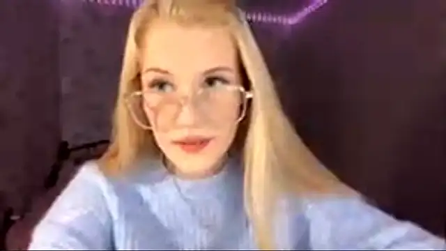 Snapshot of Ketris_Drewerses chatting on April 22, 1:23 pm Ketris Drewerses online show from April 22, 1:23 pm