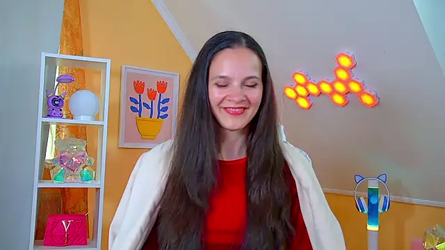 Snapshot of LeonaLane chatting on May 11, 2:45 pm LeonaLane online show from May 11, 2:45 pm