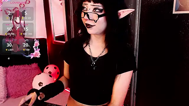 Snapshot of KiomyVamp chatting on June 23, 4:05 pm KiomyVamp online show from June 23, 4:05 pm