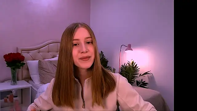 Snapshot of cheeky_chick chatting on April 29, 8:26 pm cheeky chick online show from April 29, 8:26 pm