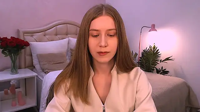 Snapshot of cheeky_chick chatting on May 7, 8:36 pm cheeky chick online show from May 7, 8:36 pm
