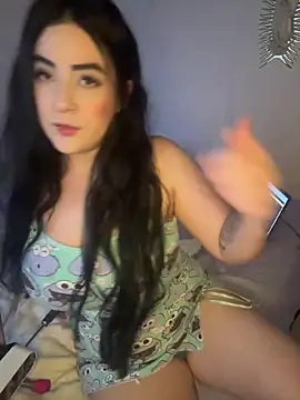 Snapshot of fer_latina26 chatting on May 4, 9:00 pm fer latina26 online show from May 4, 9:00 pm