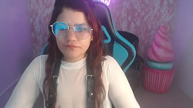 Snapshot of Scarlett_jhonson_ch chatting on April 10, 12:32 pm Scarlett jhonson ch online show from April 10, 12:32 pm