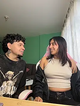 hotlatinocouple   online show from May 25, 10:49 pm