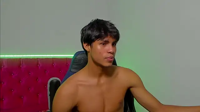 skinny sam online show from May 15, 3:24 am