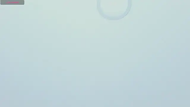 Snapshot of Sophie_Ross18 chatting on April 14, 3:45 am Sophie Ross18 online show from April 14, 3:45 am