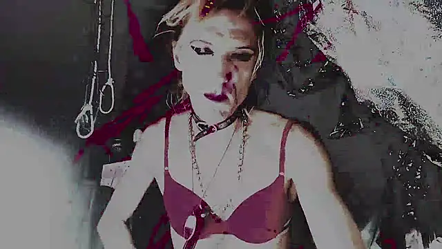 Snapshot of TgirlBrat chatting on July 25, 1:36 am TgirlBrat online show from July 25, 1:36 am