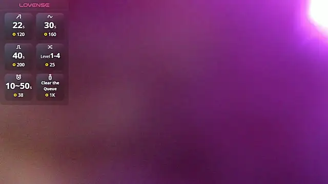 Snapshot of liiliie_petite chatting on July 11, 10:00 pm liiliie petite online show from July 11, 10:00 pm