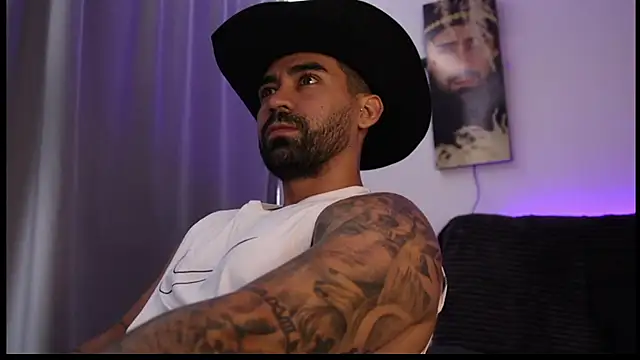 miike smit online show from April 13, 2:11 pm