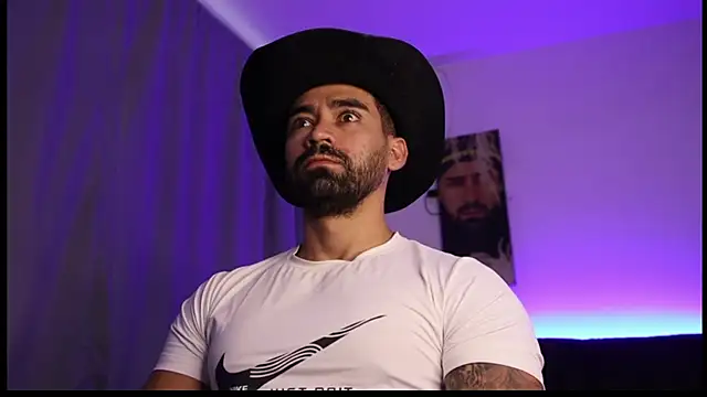 miike smit online show from April 16, 11:22 am