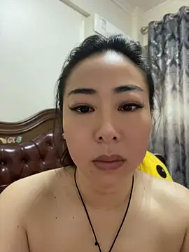 Snapshot of xxxlu886 chatting on April 20, 2:20 pm xxxlu886 online show from April 20, 2:20 pm