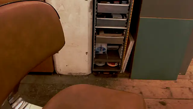 Blackandblue2000 online show from April 23, 6:47 am