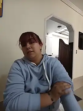 AliceScoot  online show from June 2, 8:22 pm
