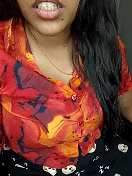 Snapshot of Tamilmoon006 chatting on June 26, 5:50 pm Tamilmoon006 online show from June 26, 5:50 pm