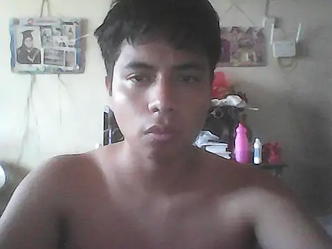 Axel BABY online show from April 20, 4:10 pm