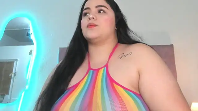 laurenlaine online show from May 13, 12:19 am